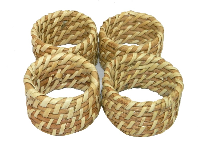 Pro Rattan Napkin Ring Set - Handwoven Eco-friendly Dining